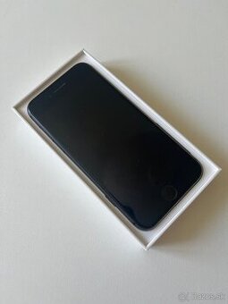 iPhone 8, 64GB