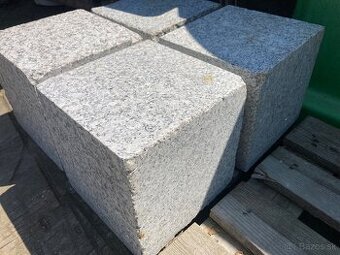 Žula - 1