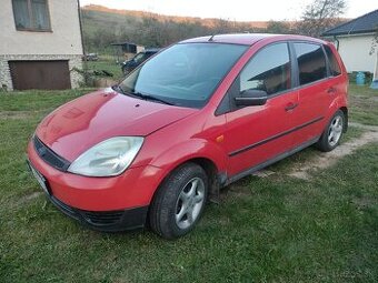 Ford Fiesta 1.4 benzín