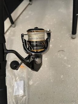 Navijak shimano twin power 4000