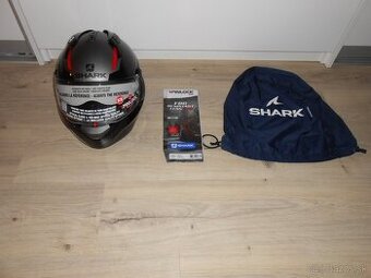 Predam krasnu novu moto prilbu znacky SHARK EVO GT SEAN MAT