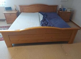 Komplet spálňa z masívu