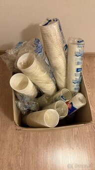 Plastové poháre jednorazové