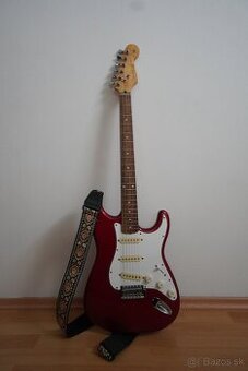 Predám Fender Stratocaster Mexico 2006
