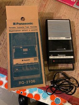 Kazetovy magnetofon Panasonic