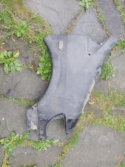 Vito W638 - Pravý blatník + nárazník + maska