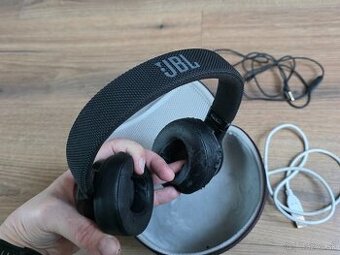 JBL LIVE 500BT – bezdrôtové Bluetooth slúchadlá
