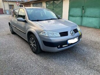 Renault Megane 1.6 benzín 140 000km