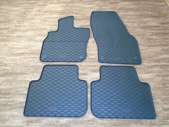 Gumové rohože Terramar, Audi Q3,  Tiguan, Kodiaq.