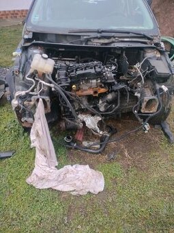 Predám náhradné diely na Ford FOCUS combi rok výroby 2009