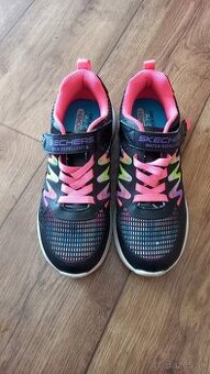 Kvalitné tenisky Skechers 34 top stav