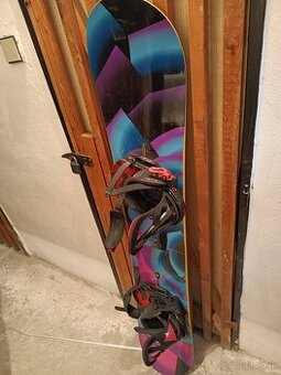 Dámsky snowboard Burton Feelgood+ viazanie