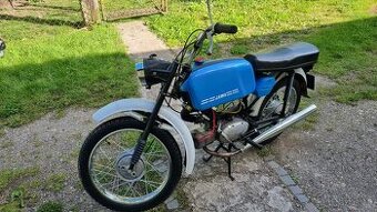 Jawa 23 mustang