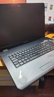 Medion Akoya 17"