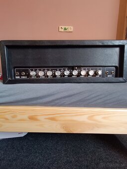 Gitarové akustická hlava