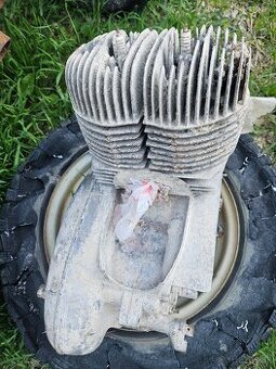 Motor jawa 350 nalezovy stav