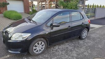 Toyota Auris 1.33 VVTi, Nová STK + EK