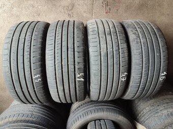 235/35 r19 Tomket sport
