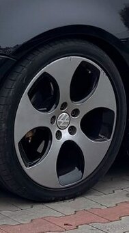 GTi R18