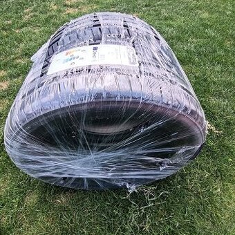 Matador 245/45 r18