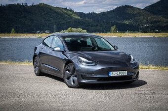 Tesla Model 3 Long Range, Premium Audio, 4x4, DPH