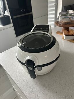 Teplovzdušná Fritza Tefal Actifry génius FZ760030