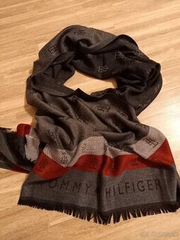 Tommy Hilfiger satka