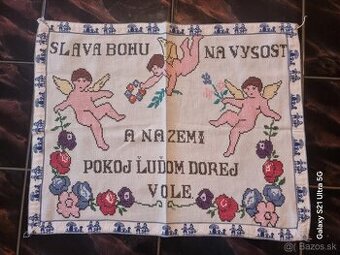 vyšívaná nástenka