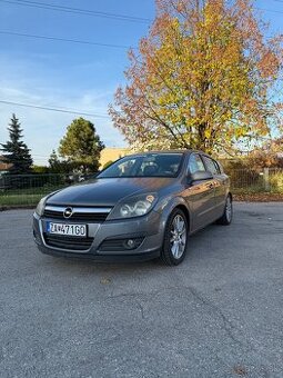 Astra 1,6 77 Kw benzín + LPG