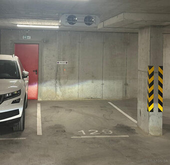 Na predaj: Garážové parkovacie státie v novostavbe MIKO