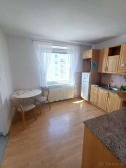 1-izbový byt na prenájom, Zvolen