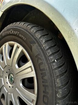 Predám tento set zimných pneu 195/65 r15