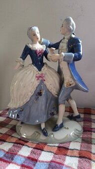 Figúrka Royal DUX Bohemia tancujuci par