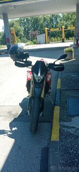 Apríla Dorsoduro 750