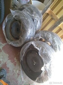 Letne pneu Yokomaha 185/65/R15 88T