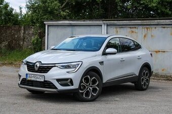 Renault Arkana 1.6 FULL Hybrid 145, SR+záruka