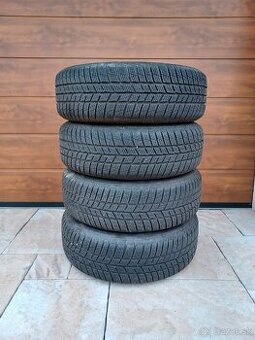 Sada zimnych kompletov 215/65r17