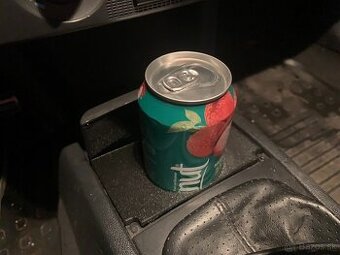 Držák nápojů Fabia mk1