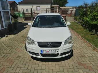 Volkswagen Polo 1,4 benzín, výkon 59 KW
