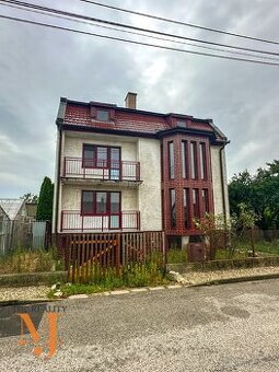 Veľkometrážny 7-izb. RD v super lokalite , ihneď voľný