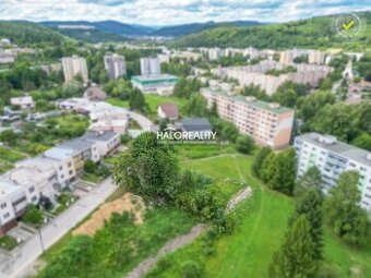 HALO reality - Predaj, pozemok pre rodinný dom 482 m2 Pova