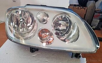 VW Touran 1T – pravý predný svetlomet (halogén)