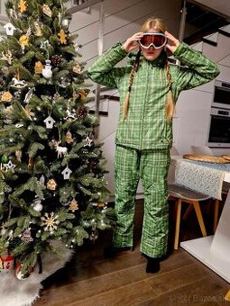 Perfektna snowboardova/lyziarska suprava S/M
