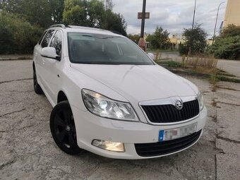 Skoda octavia 2 combi 2.0tdi manual 4x4 - 1