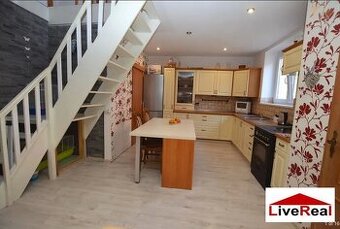 Na prenájom 3izb, byt, ul. Roľnícka, pozemok, altánok, zaria