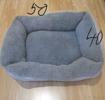 Kukana,pelech,skrabadlo.