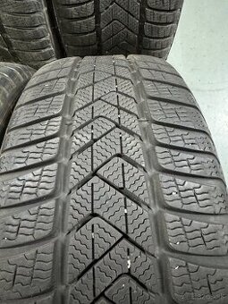 Pirelli 245/40 & 275/35 R19 zimne