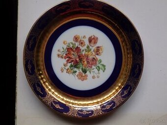 Porcelánové taniere, Sud na kapustu