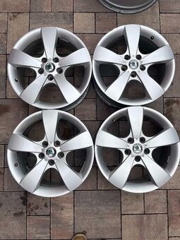 Predám org.hlinikové disky Skoda/Vw/Seat---R17