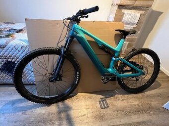 Predám elektrobicykel Canyon Spectral:ON CF 7.0 (2021)